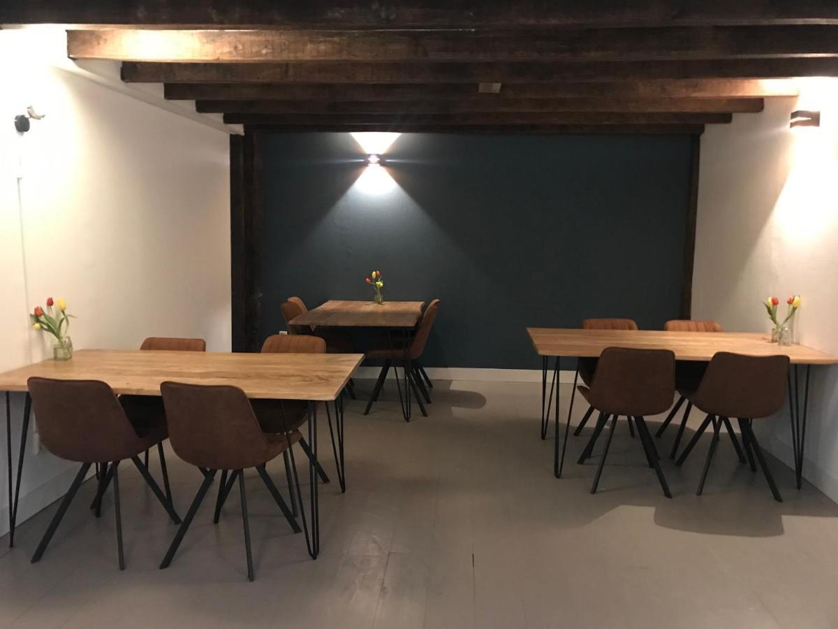 德赛利克斯住宿加早餐旅馆 Hitzum 外观 照片